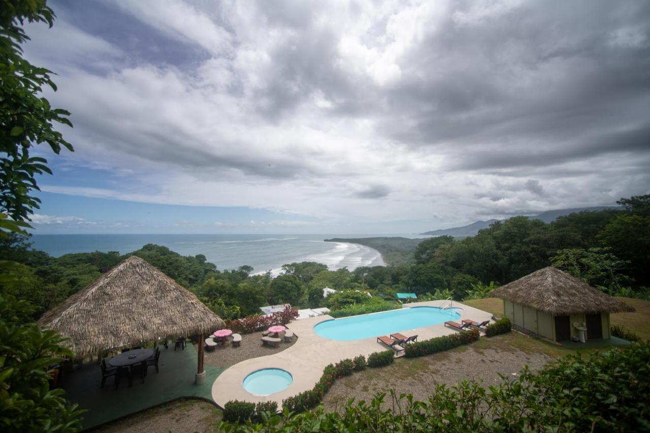 Ballena Paraiso Lodge Увита Екстериор снимка